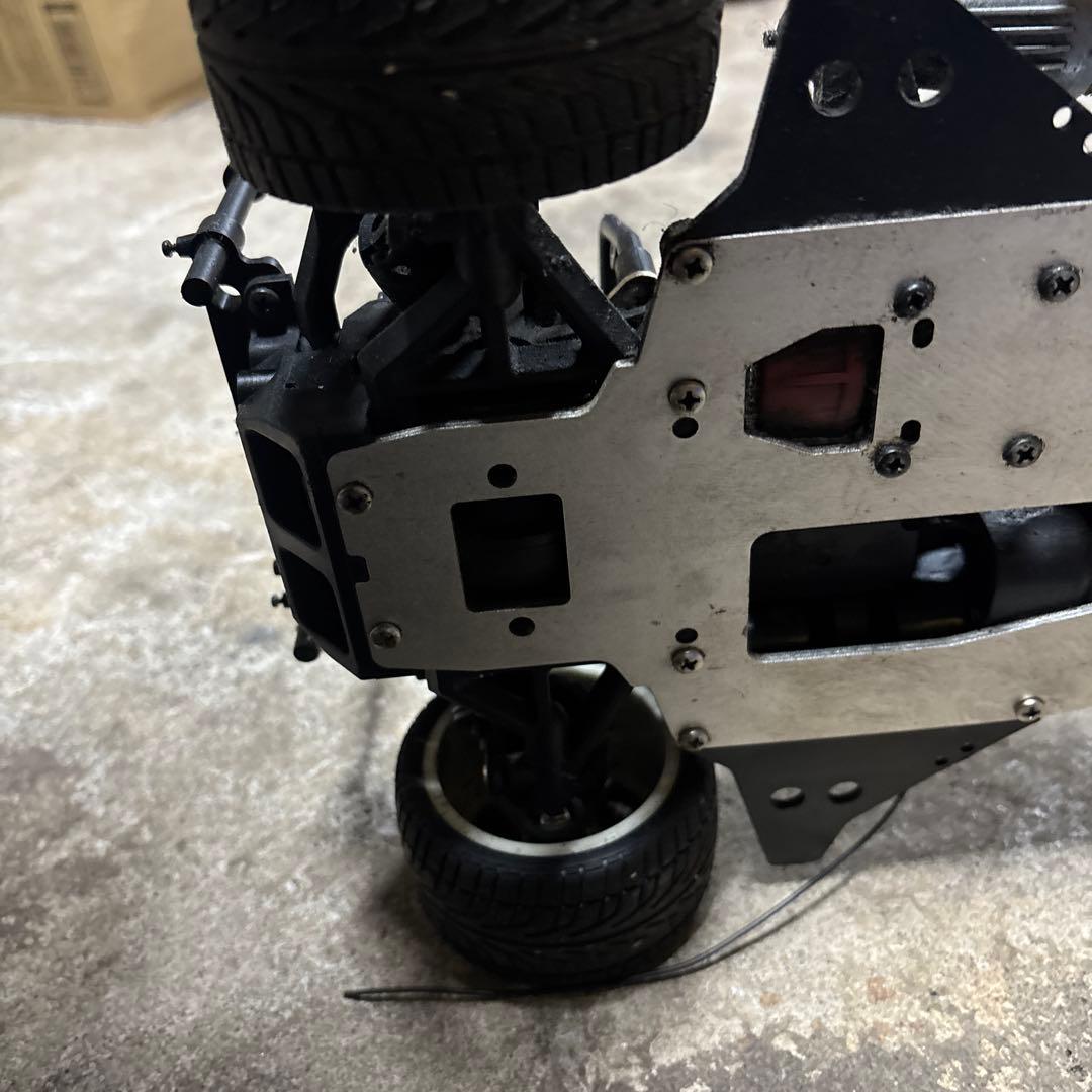 ロ*ー様 京商　エンジン　ラジコン　スカイライン