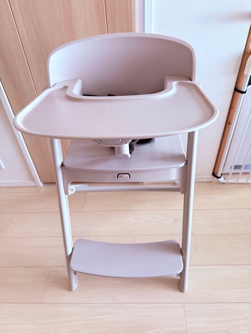 【新色グレージュ】NOVUS　ノウス ハイチェア　ヤトミ　離乳食チェア