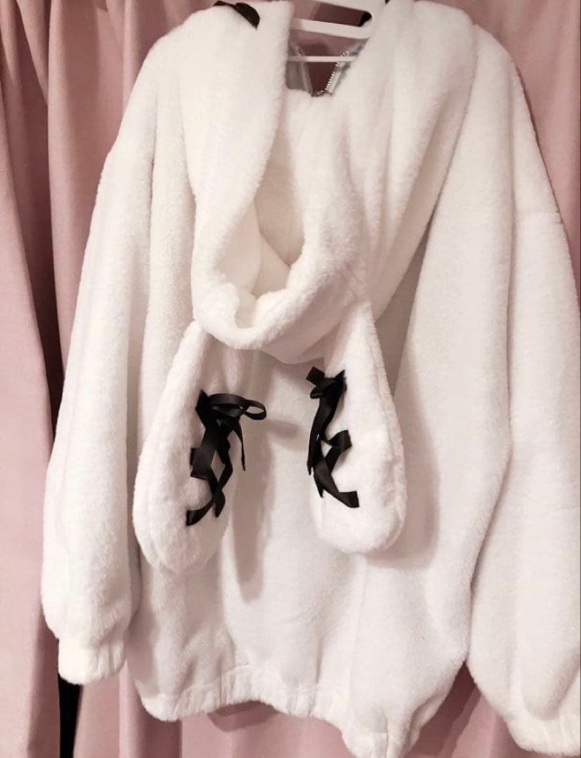 サンリオ うさ耳 ファーパーカー アウター シナモン LIZLISA 風