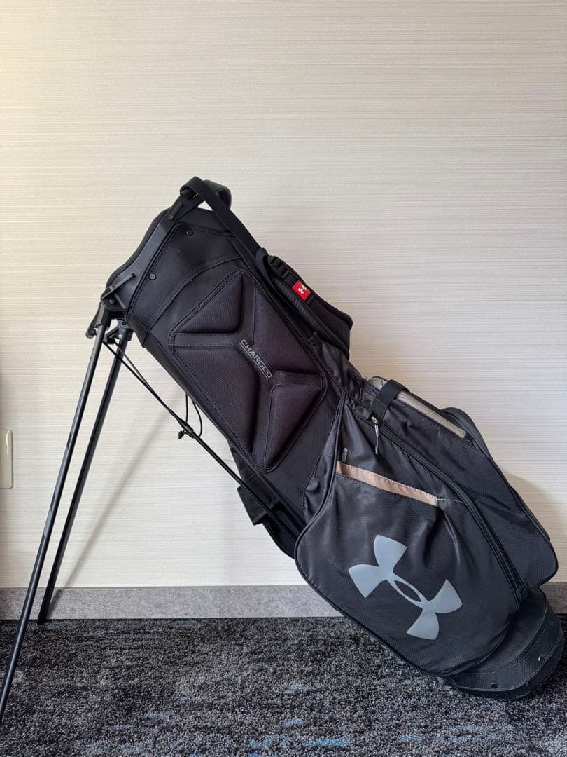 アンダーアーマー キャディバッグ 8.5型