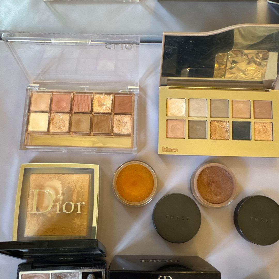 Dior アイシャドウ 大量 クレドポー THREE RMK 他 全42点