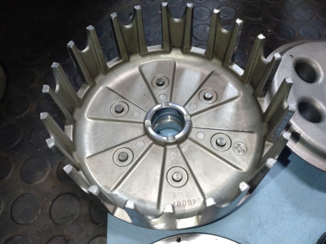 XJR400 クラッチハウジング一式 極上