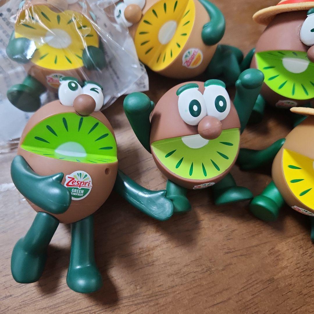 Zespri キウイキャラクター 10体セット
