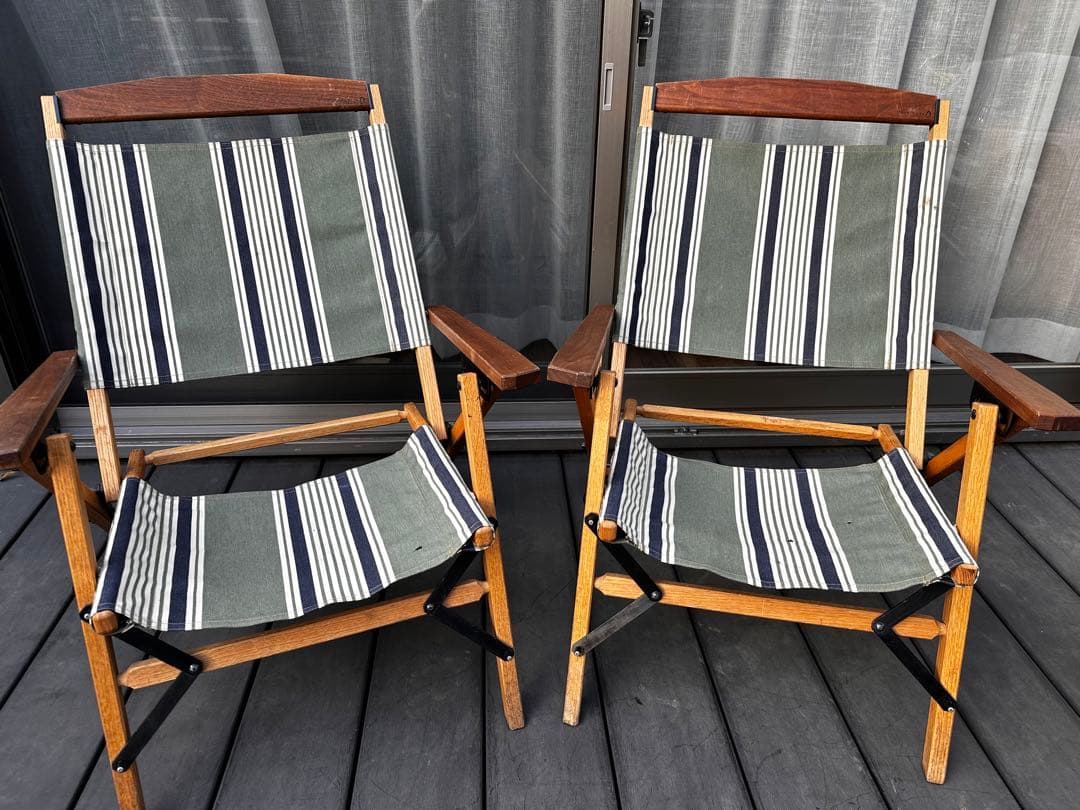 アウトサイドインのカチャカチャチェア2脚セット outsidein