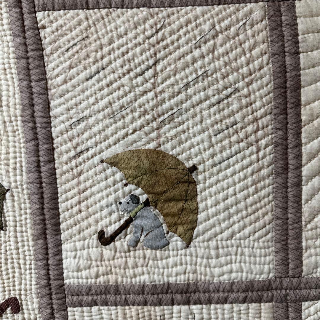 斉藤遥子さんの本を参考にしたパッチワークキルトスーちゃんの傘のタペストリー