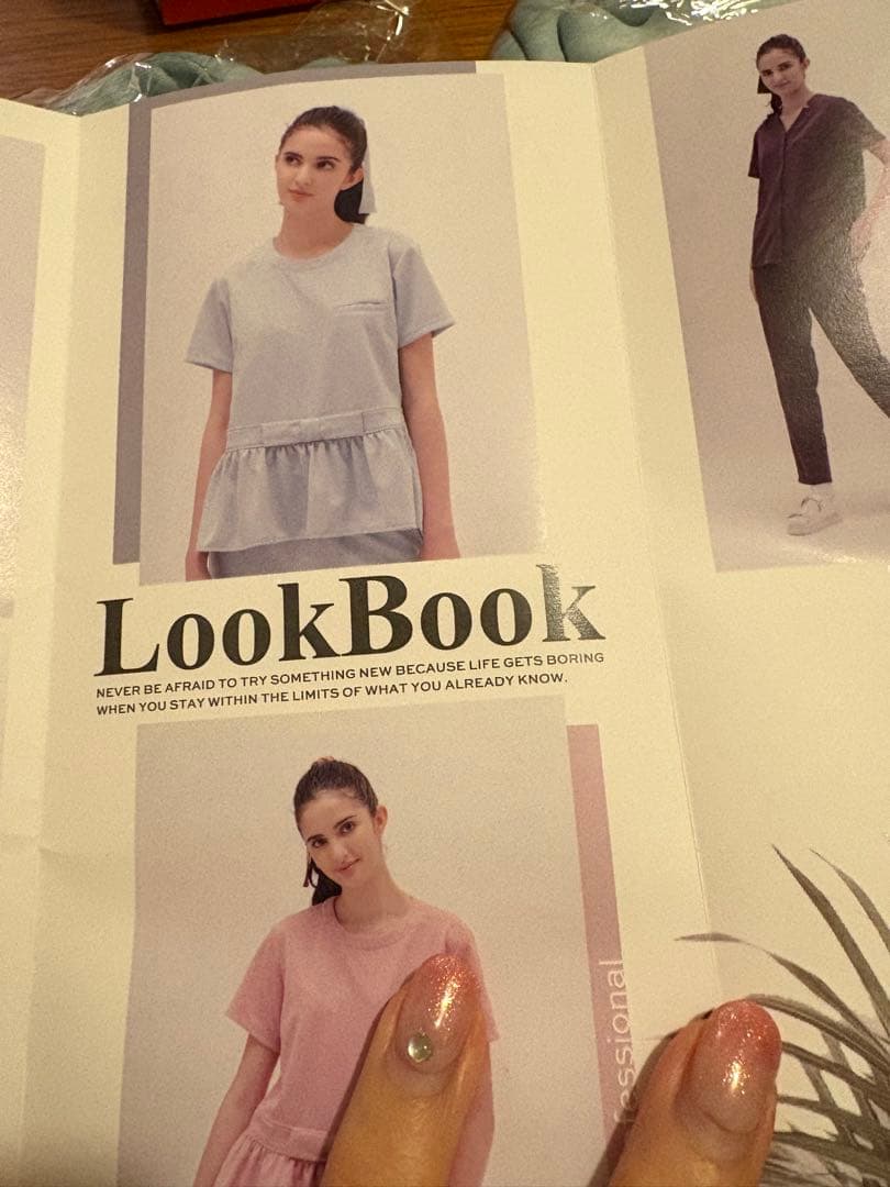 STRELITZIA PARK 看護士　病院ユニホーム