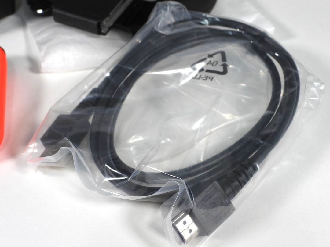 【じんさん】【美品】 Nintendo Switch 本体 2020年製