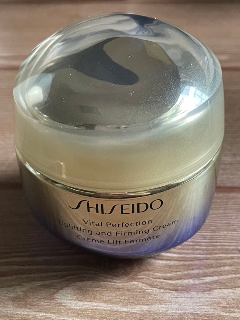 SHISEIDO バイタルパーフェクション ファーミングクリーム