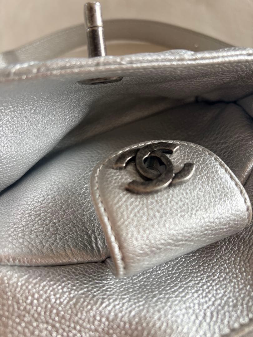 今だけ売り切り最終価格　CHANEL ウエストバッグ ボディーバッグ