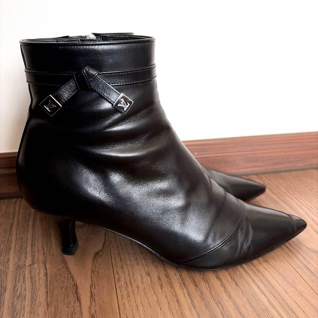 ルイヴィトン　ショートブーツ　37,5