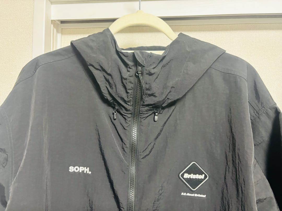 FCRB 25aw NYLON HOODED BLOUSON EASY XL 黒