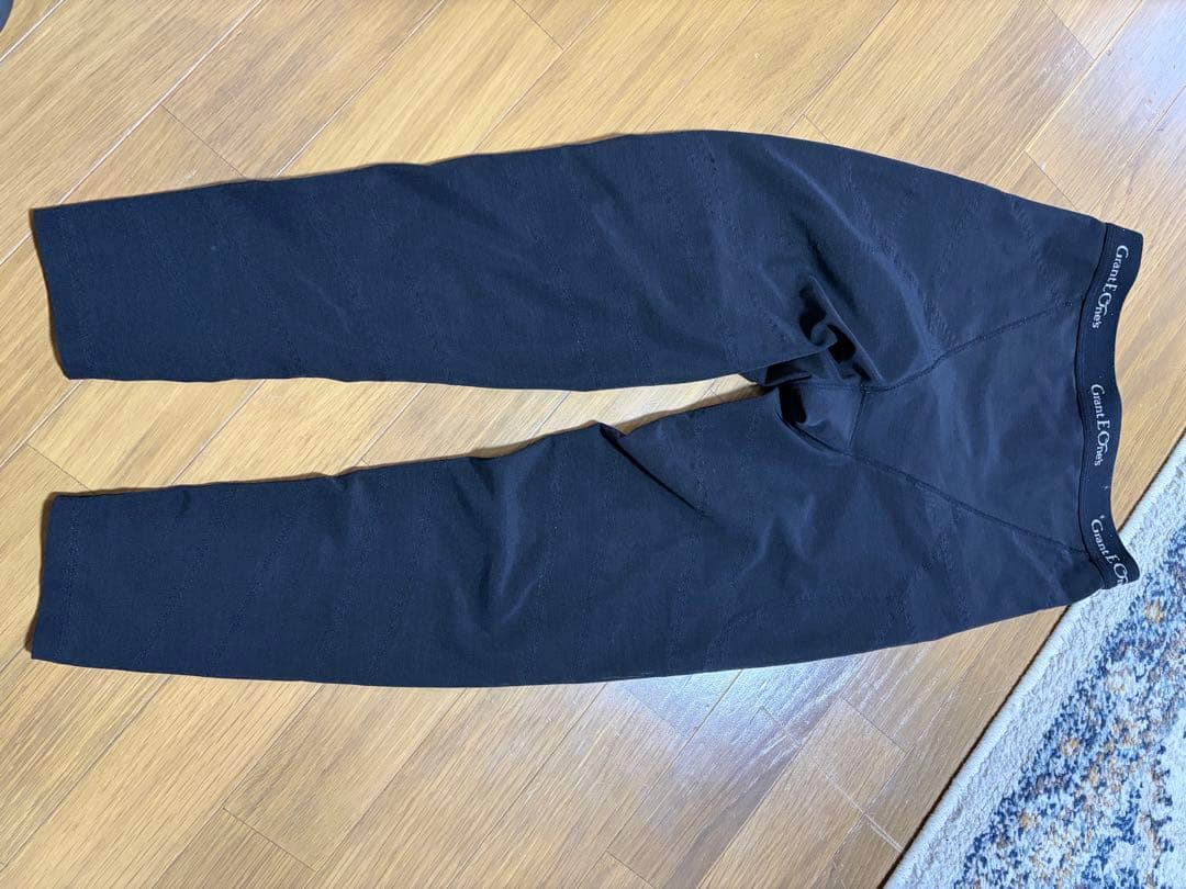 グラントイーワンズ　ドレナージュスパッツ　70サイズ 黒