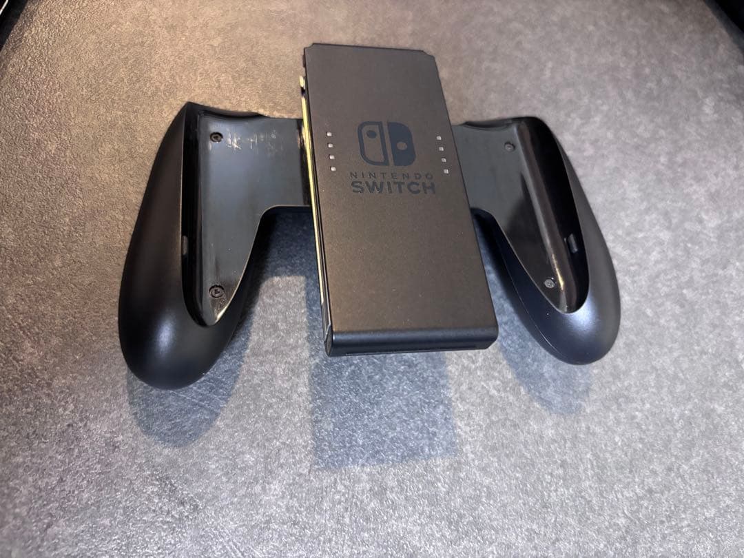 【美品】【即発送】Nintendo Switch 本体　プロコン　チャージャー付