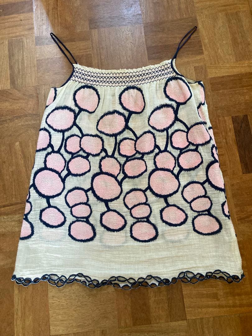 みなペルホネン　刺繍キャミソール