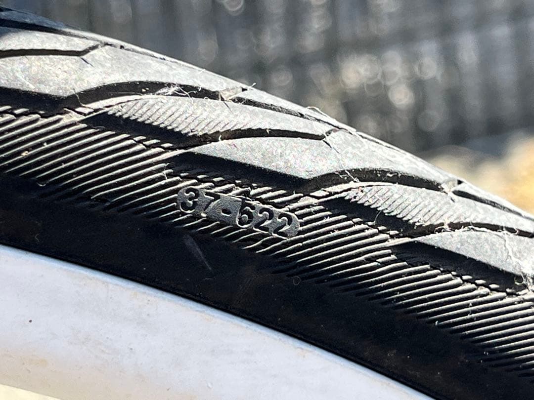 激レア❗️超軽量 mon クロスバイク　値下げです【引取限定】