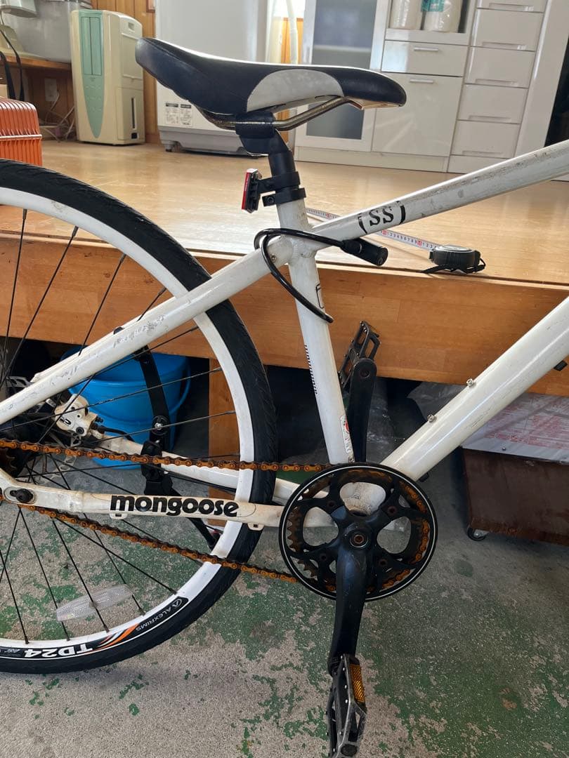 激レア❗️超軽量 mon クロスバイク　値下げです【引取限定】