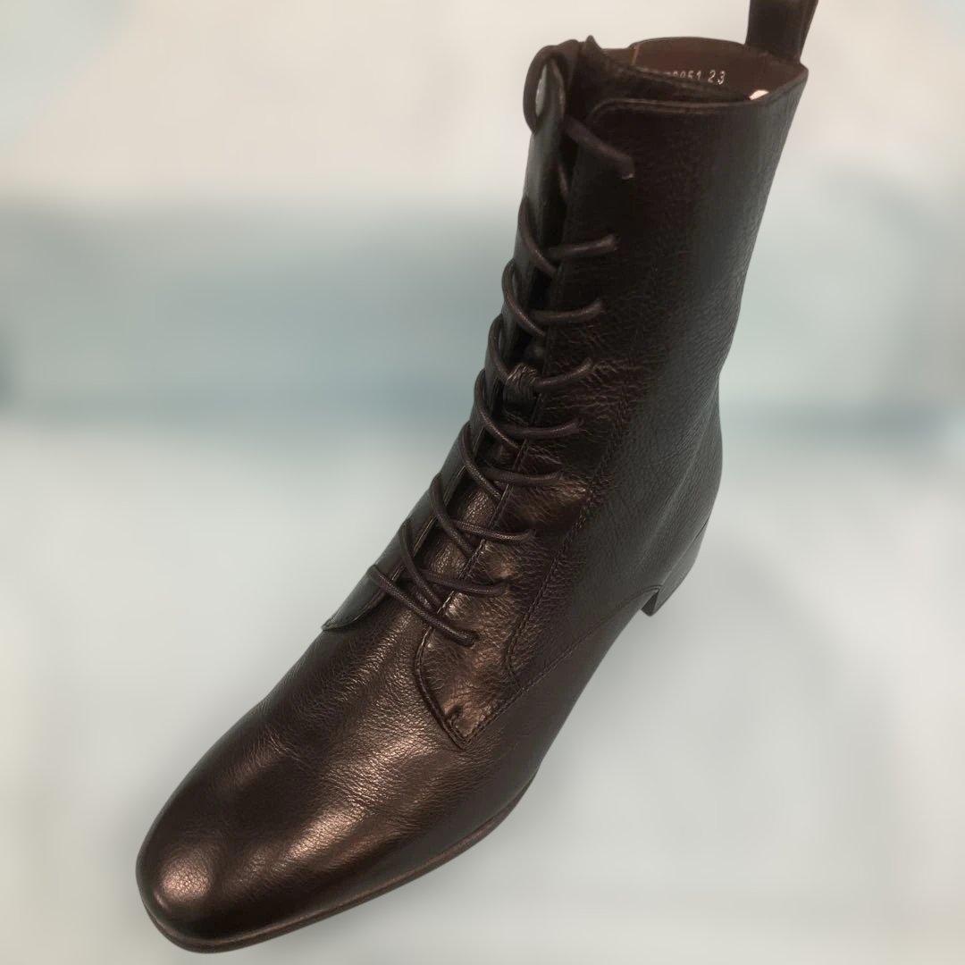 ヨシトデオランジェ　黒レザーショートブーツ　23センチ