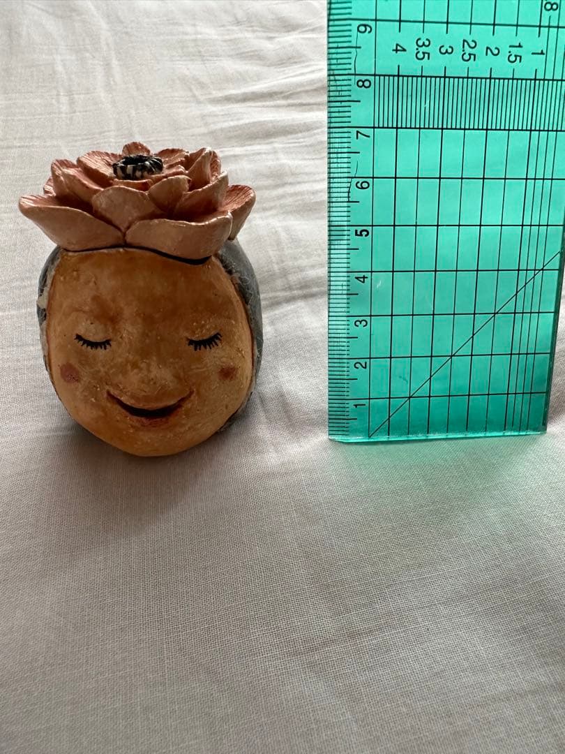 うたうお花顔　小さい香炉