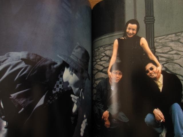 BACKLIT BY THE MOON　Christopher Doyle