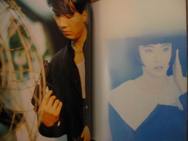 BACKLIT BY THE MOON　Christopher Doyle