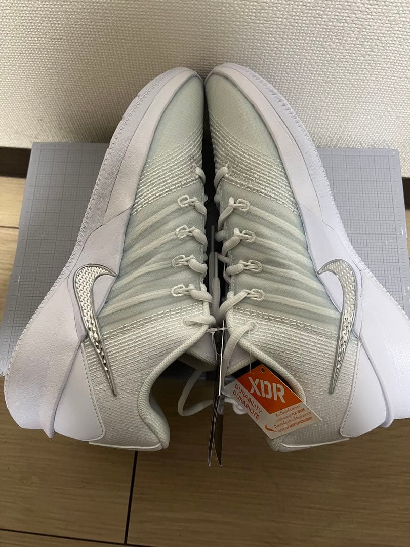 シューズ(女性用) Nike Sabrina 3 wmns 24,5cm