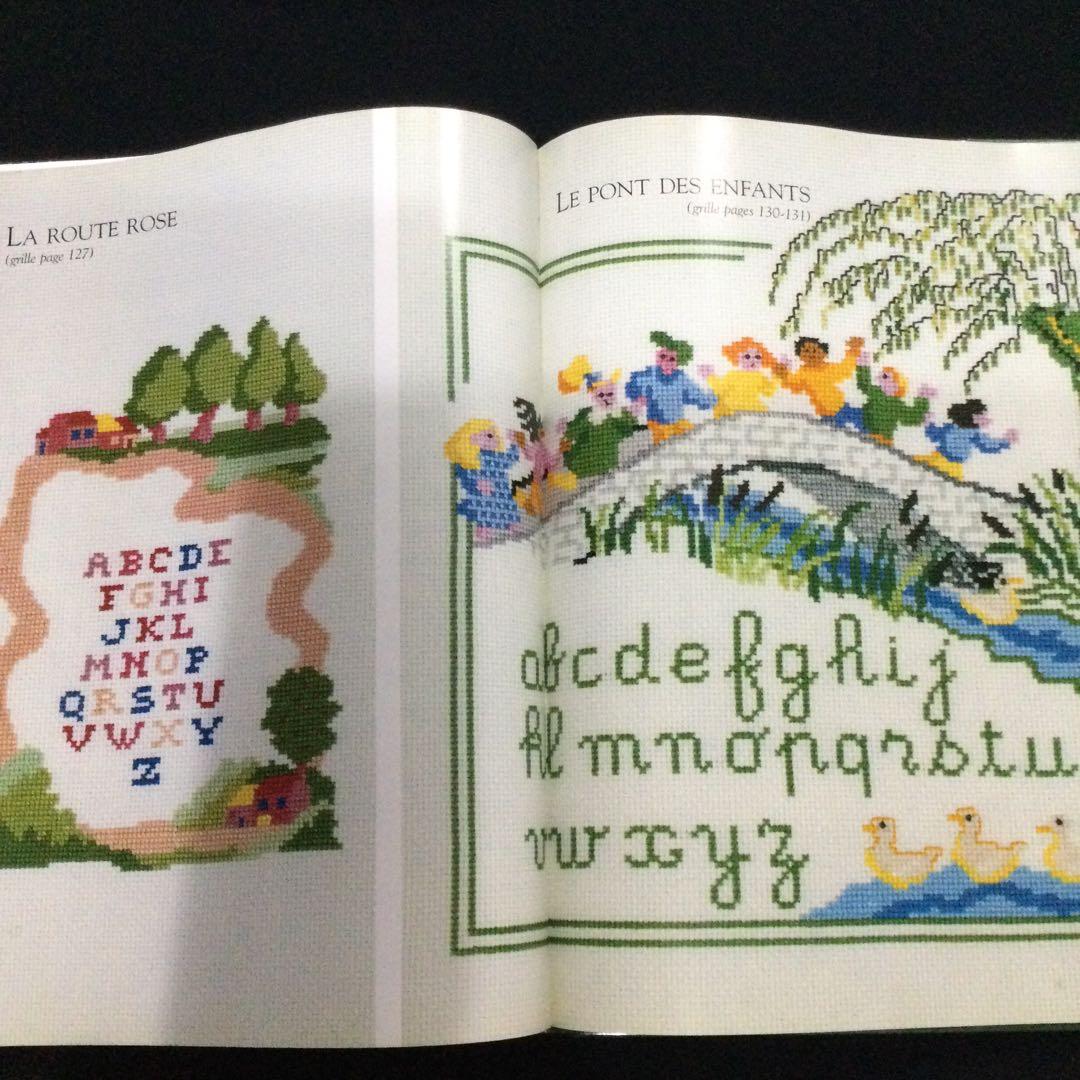 クロスステッチ　洋書　フランス語　刺繍　アルファベット　刺しゅう　図案集　作品集