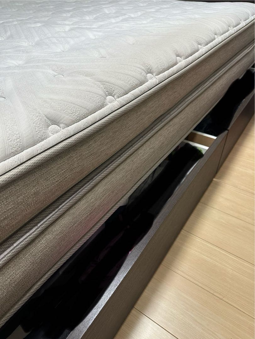 【11/24までの出品】ニトリ　ベッドフレーム+マットレスセット　クイーン