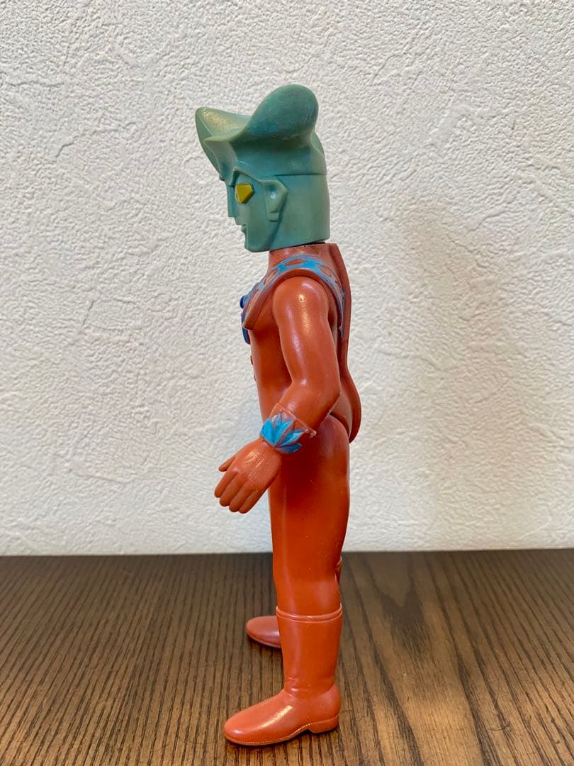ウルトラマンレオ　ソフビ　18cm レトロ玩具