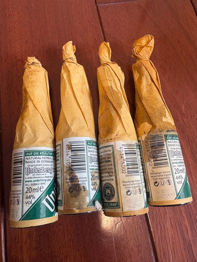 ウンダーベルグ　ディスプレイホルダー非売品　希少