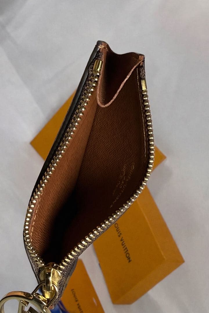 LOUIS VUITTON ポルトカルト ロミー　M81880