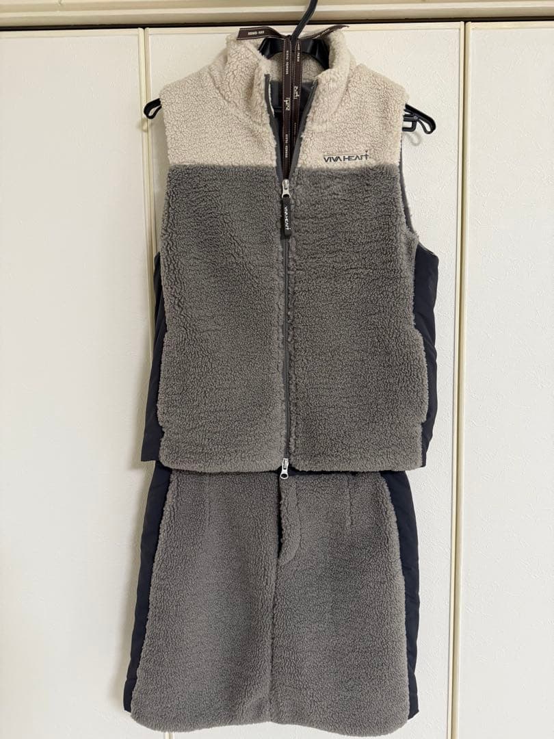 一度のみ着用 M VIVA HEART ボアフリースベスト　スカート　セット