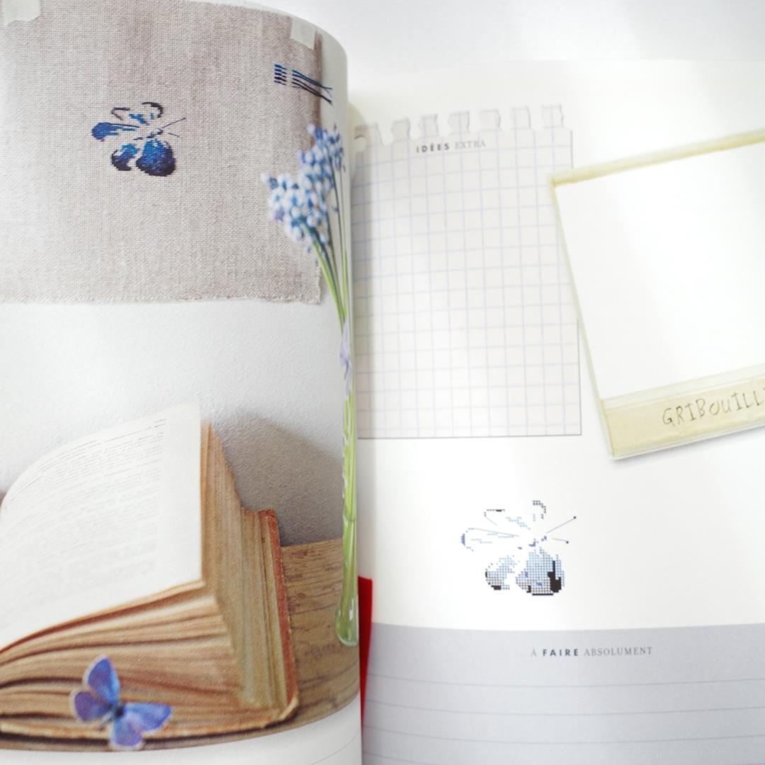 絶版クロスステッチMarie-Therese Saint-Aubin手帳