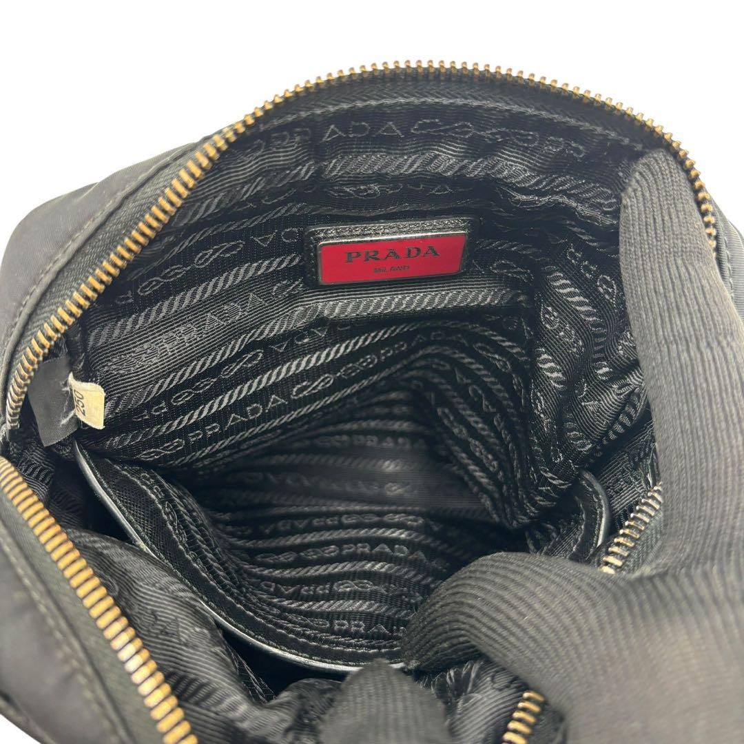 【現行モデル・超美品✨】プラダ ショルダーバッグ Re-Nylon 2VH112