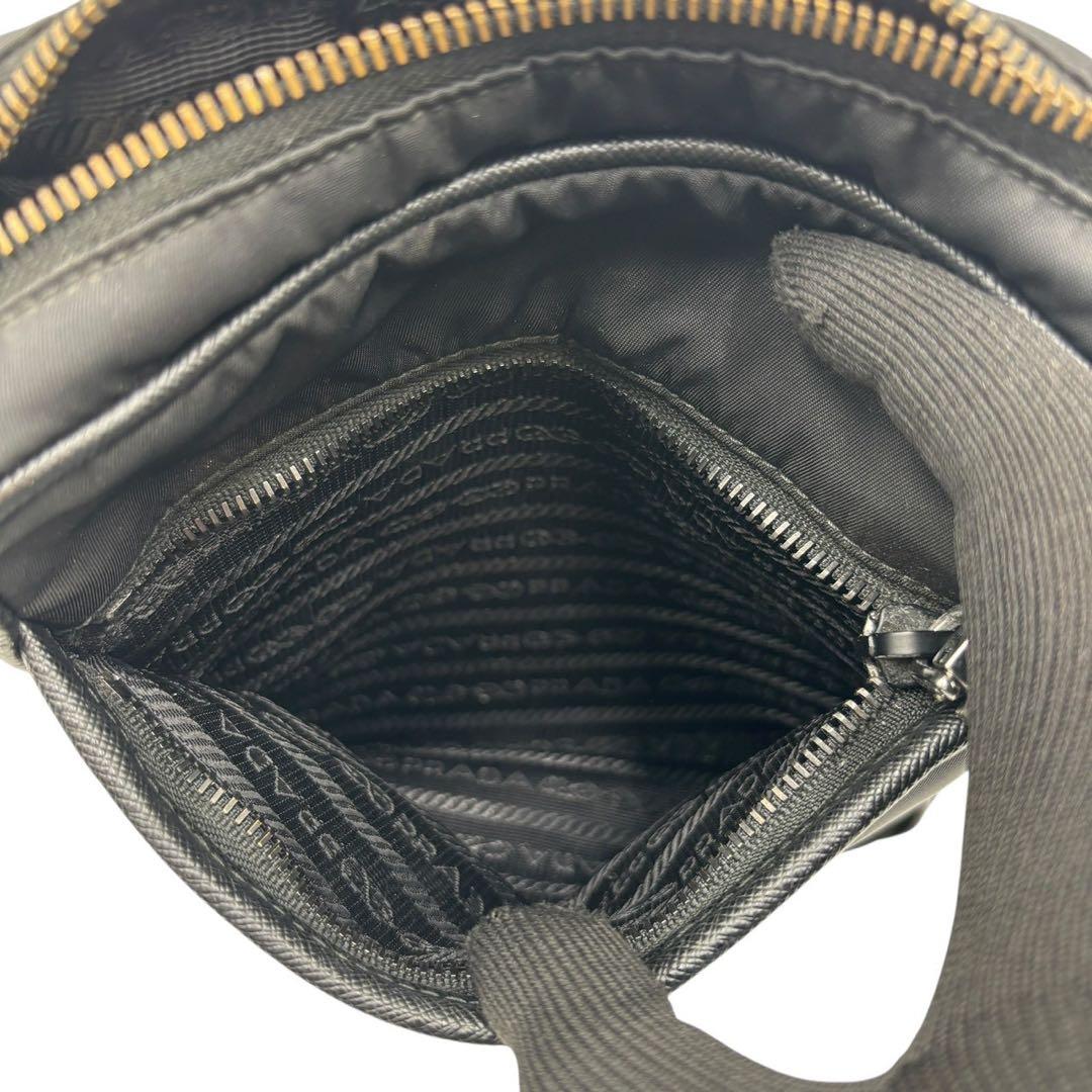【現行モデル・超美品✨】プラダ ショルダーバッグ Re-Nylon 2VH112
