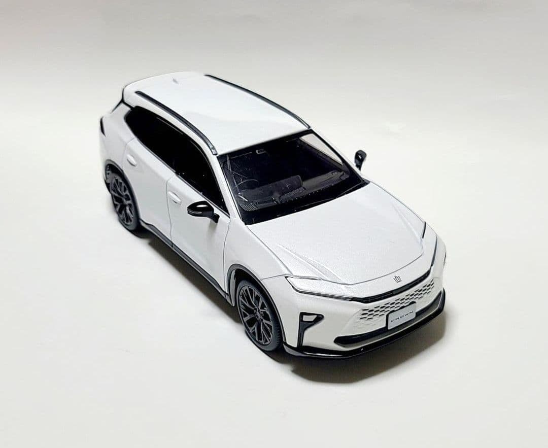 トヨタ クラウンエステート カラーサンプル