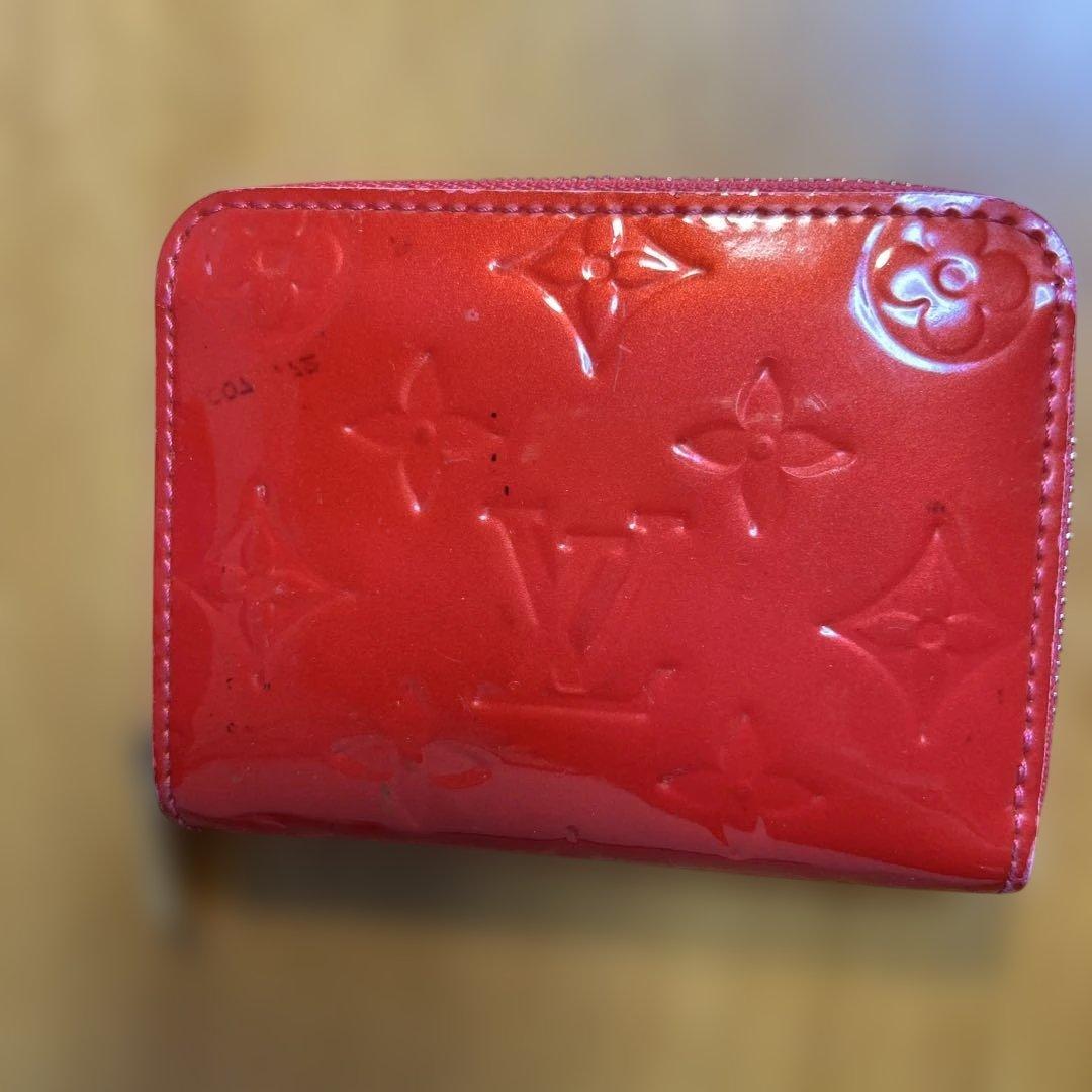 ルイ・ヴィトン エナメルミニ財布