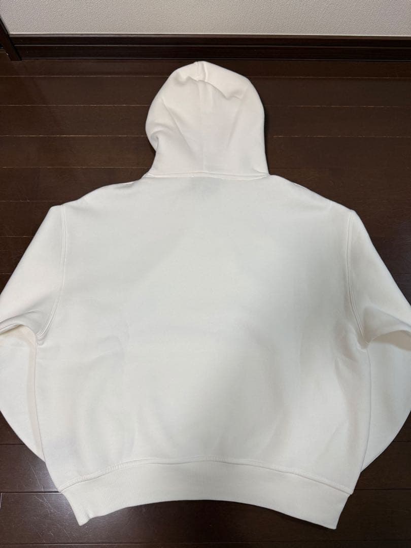 UGG アグ　ロゴ　フーディ　レディース　サイズS 新品未使用