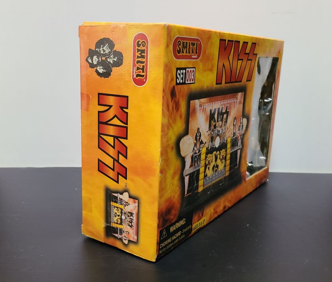 正規品　新品未開封　SMIT KISS フィギュアセット SET