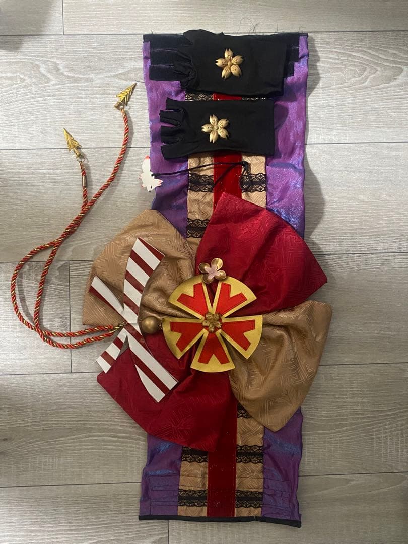 ブルーアーカイブ　狐坂ワカモ　コスプレ衣装　Sサイズ