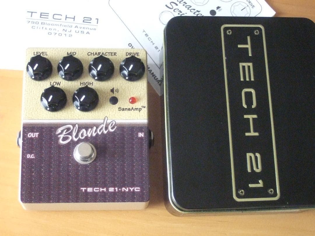 新品同様 TECH21 SansAmp Blonde V2 Fender