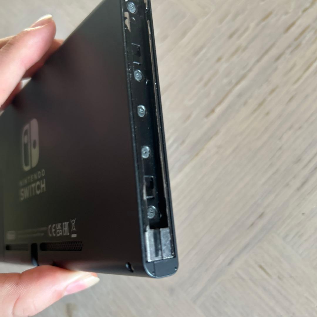 ニンテンドースイッチ本体のみとおまけのキノピオ隊長