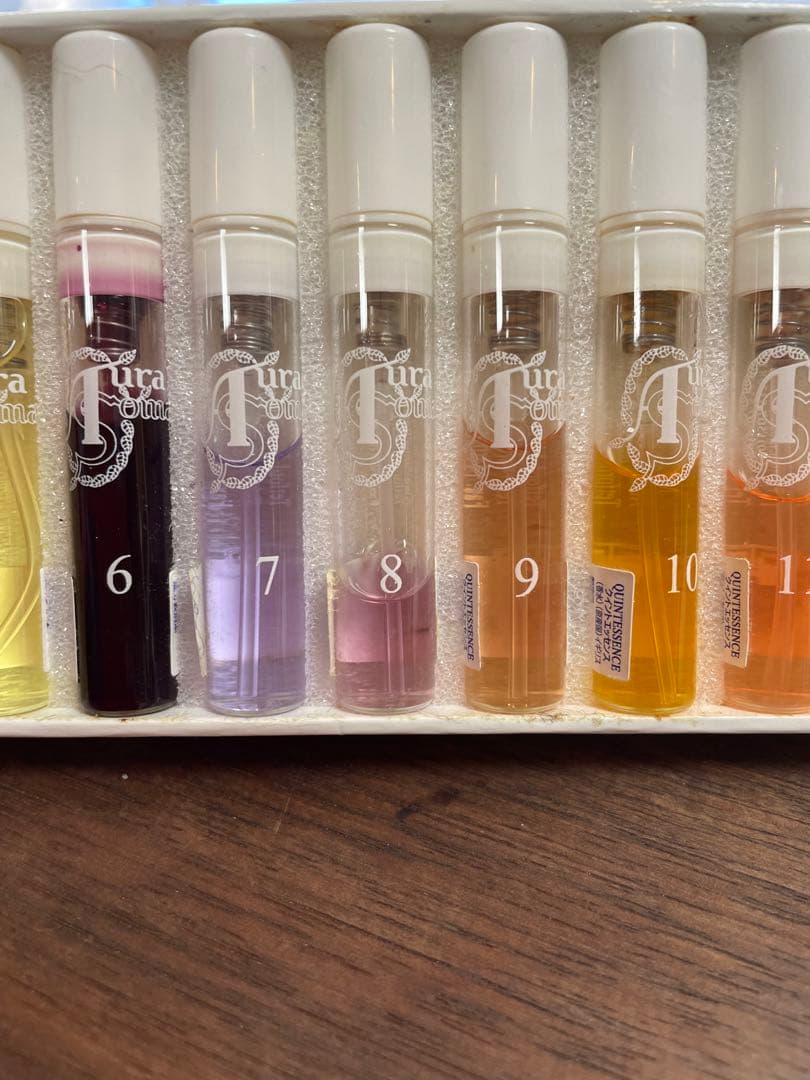 【オーラソーマ】ポマンダー（15本）　& クイントエッセンス（15本）セット