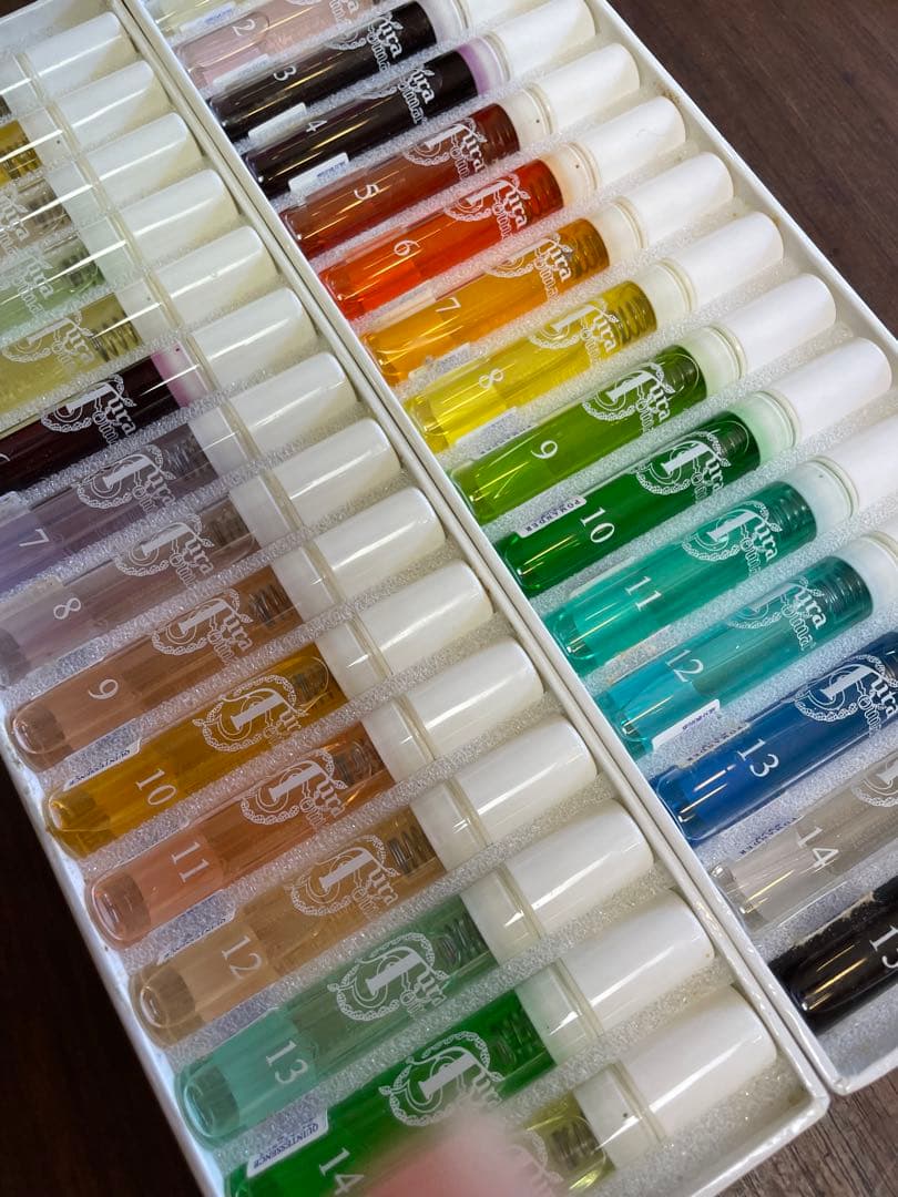 【オーラソーマ】ポマンダー（15本）　& クイントエッセンス（15本）セット