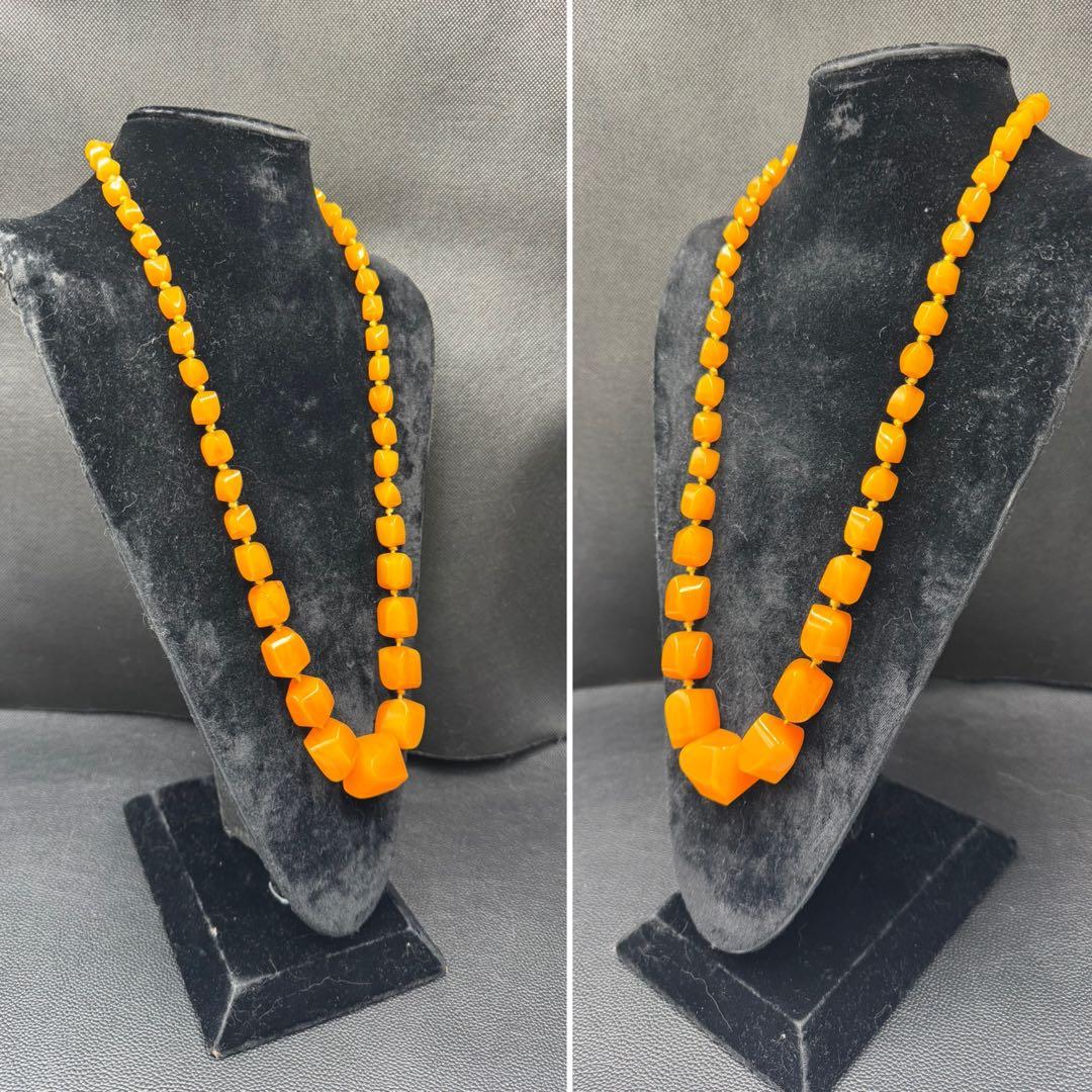 出品終了‼️ソビエト　アンティーク　琥珀ロイヤルアンバー　ロングネックレス　現状