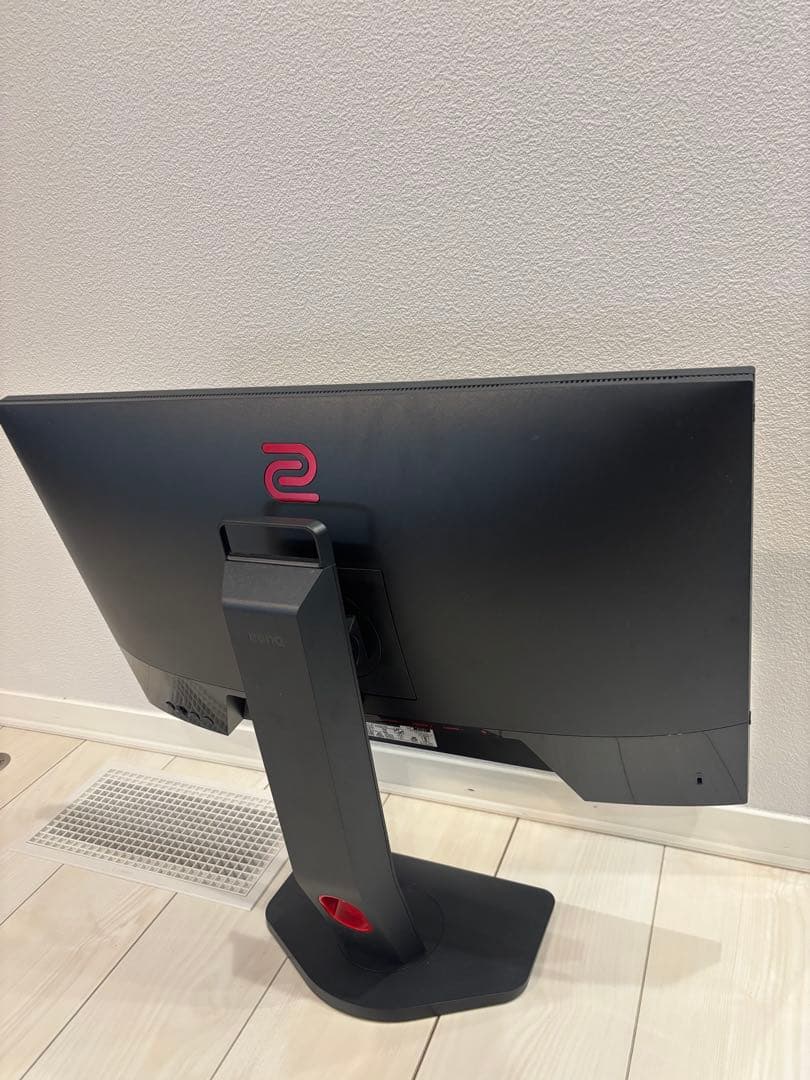 BenQ ZOWIE 24インチ ゲーミングモニター XL2411K たのメル便