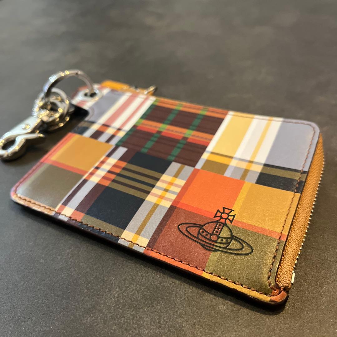 未使用　 VivienneWestwood マドラスチェックファスナー財布