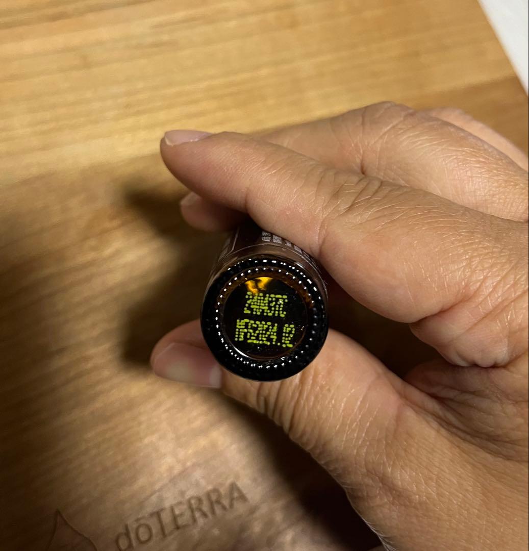 doTERRA メリッサ 10ml ロールオン