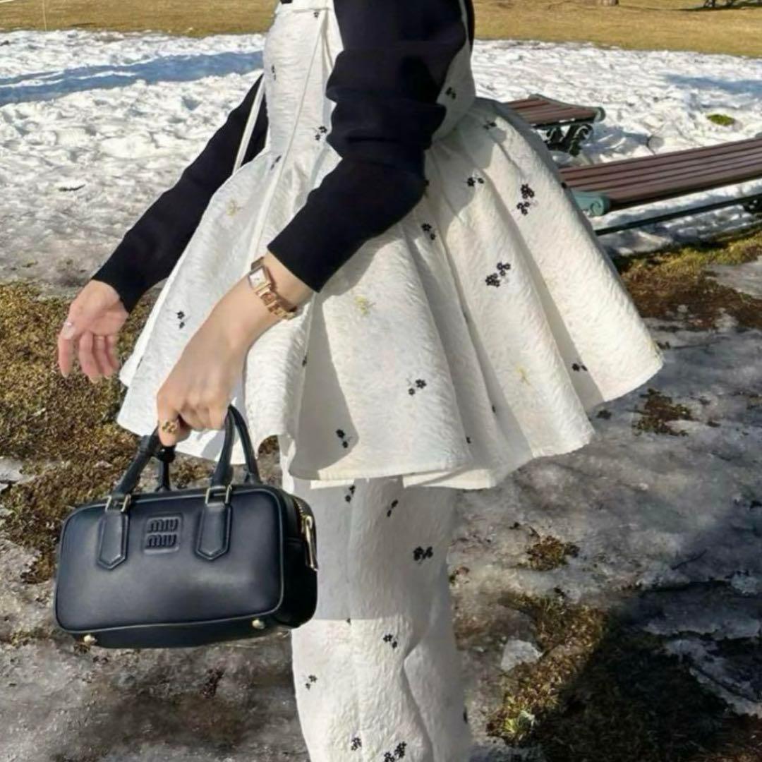 bibiy 大人気完売品　cosmo tops