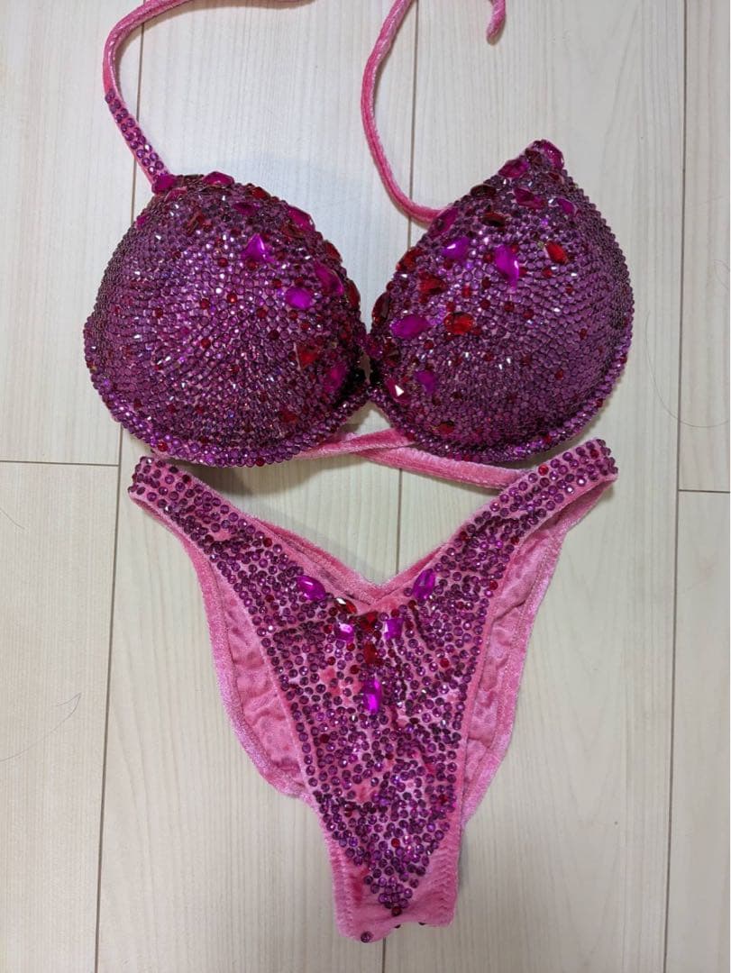 ボディフィットネス用ビキニ