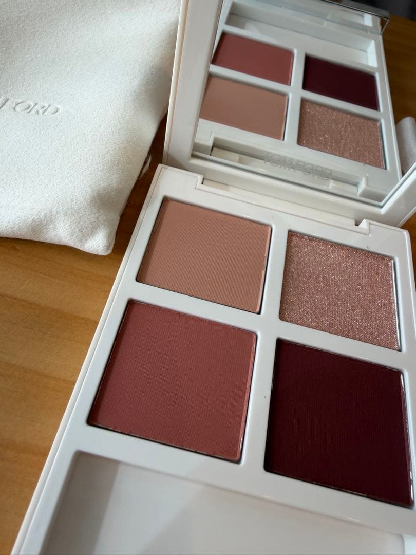 トムフォードソレイユアイカラークォード O1SNシャレーミンク